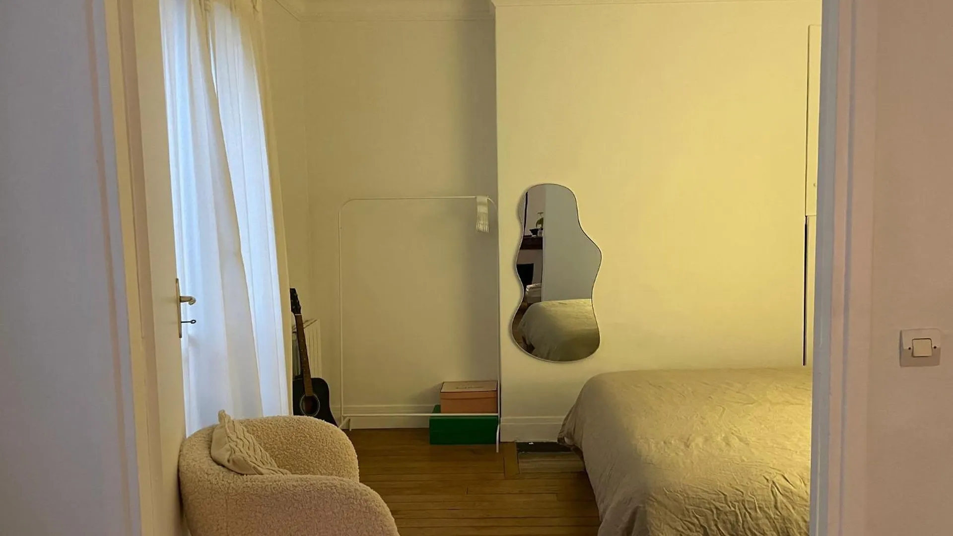 Charming Appartment Marais Paris Apartment